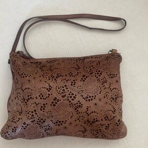 DANIER LEATHER Brown Shoulder Bag with Removable strap